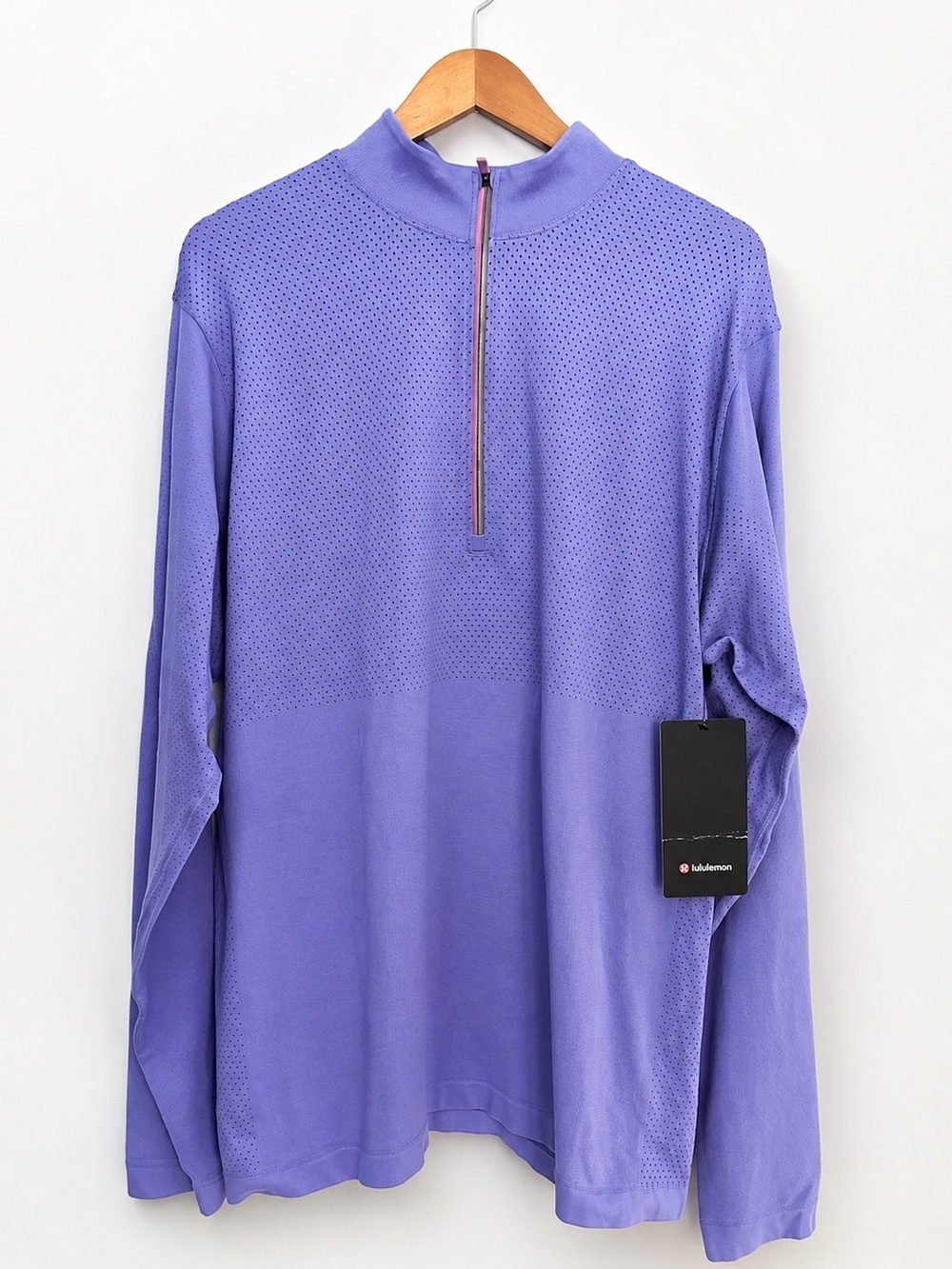 NWT Lululemon Metal Vent Tech Midweight
Half Zip Velvet Dust Wild Indigo Sz XXL